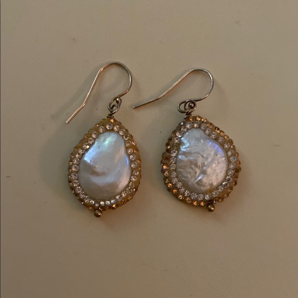 Gold and White Teardrop Earrings with Iridescent BAROQUE PEARLS